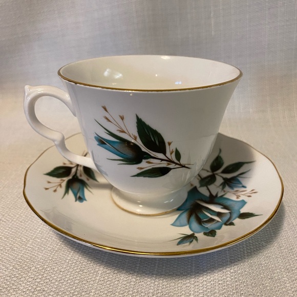Vintage 1950s Royal Vale Bone China Tea Cup & Saucer #8611 - Picture 3 of 8